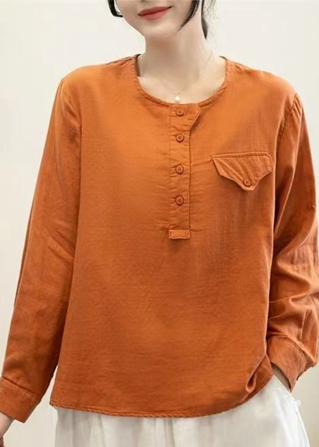 Effortlessly Elegant Top with a Timeless Design