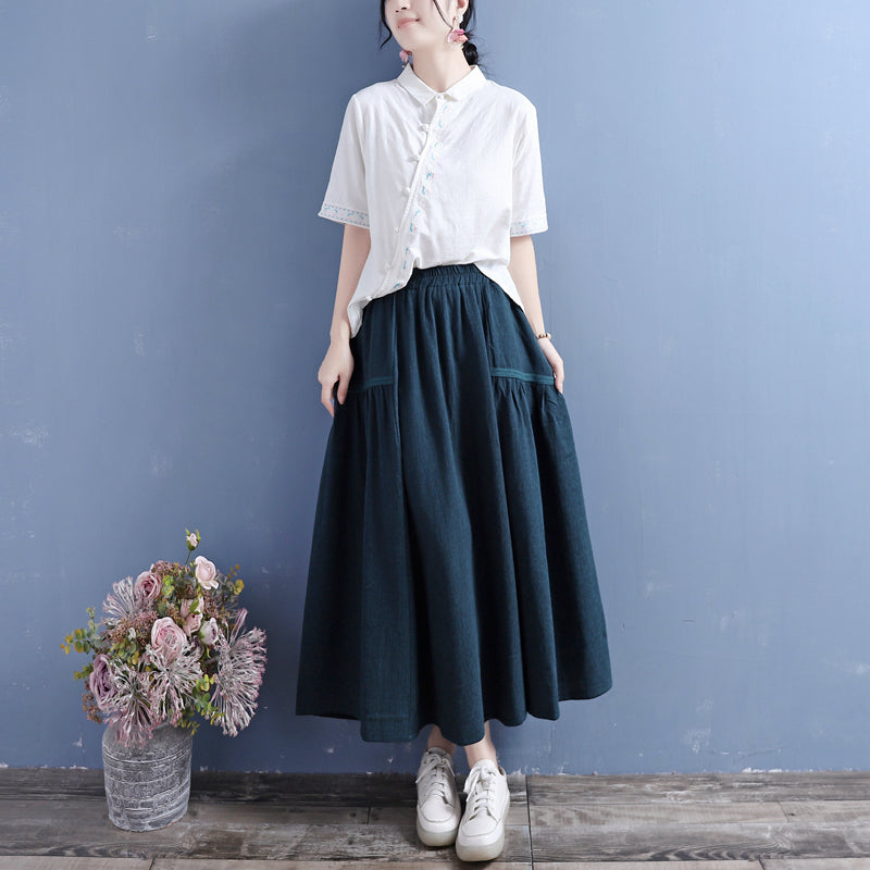 Gracefully Styled Garment for Any Occasion