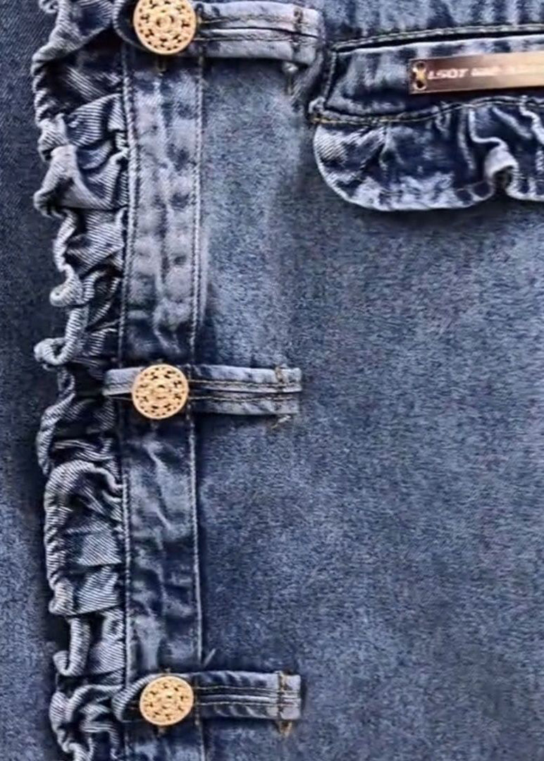 A Vintage Style Coat with Delicate Timeless Details
