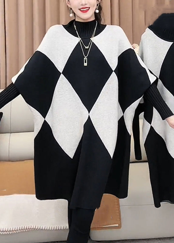Classic Vintage Sweater with a Flattering Fit