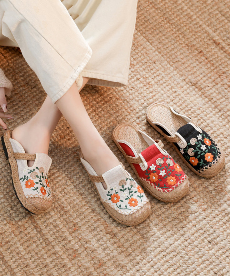 Graceful Orthopedic Sandals for Modern Look