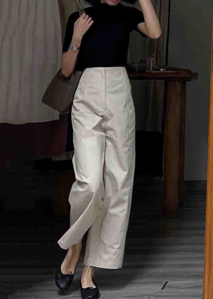 Sophisticated Pants with a Clean Classic Look
