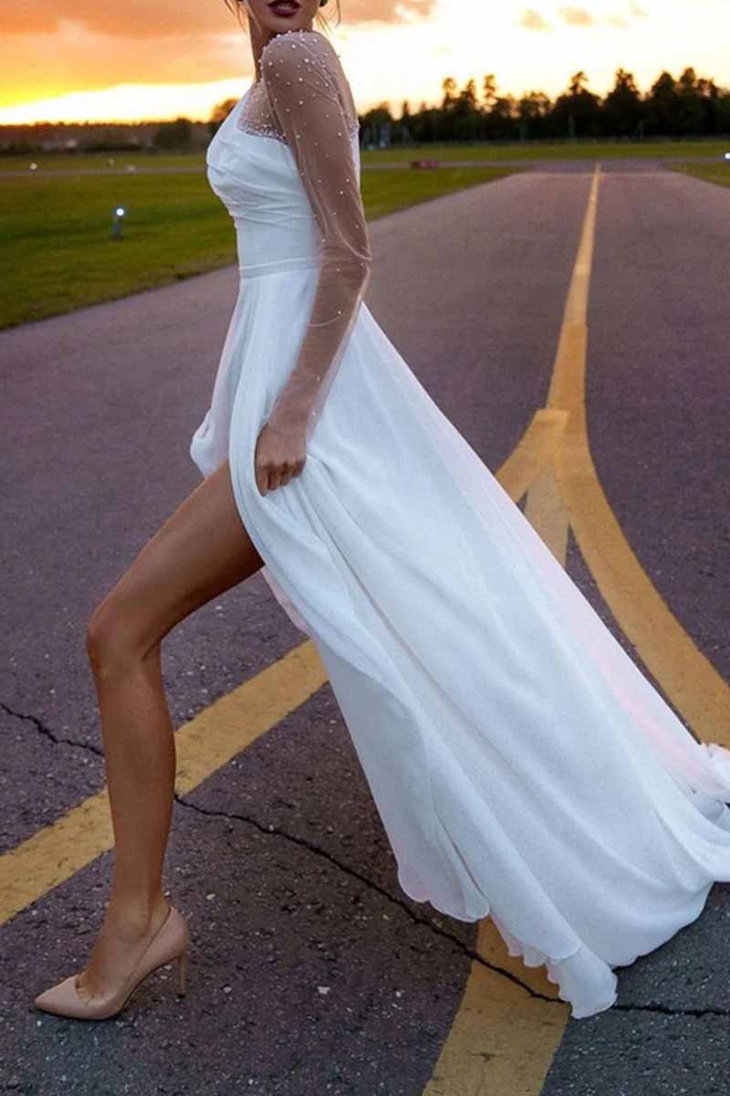 Sophisticated Dress with a Clean Classic Look