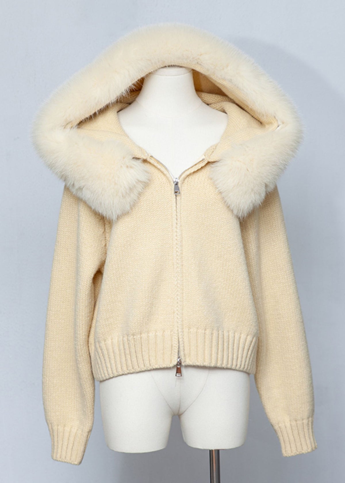 Beautifully Crafted Coat in a Classic Style