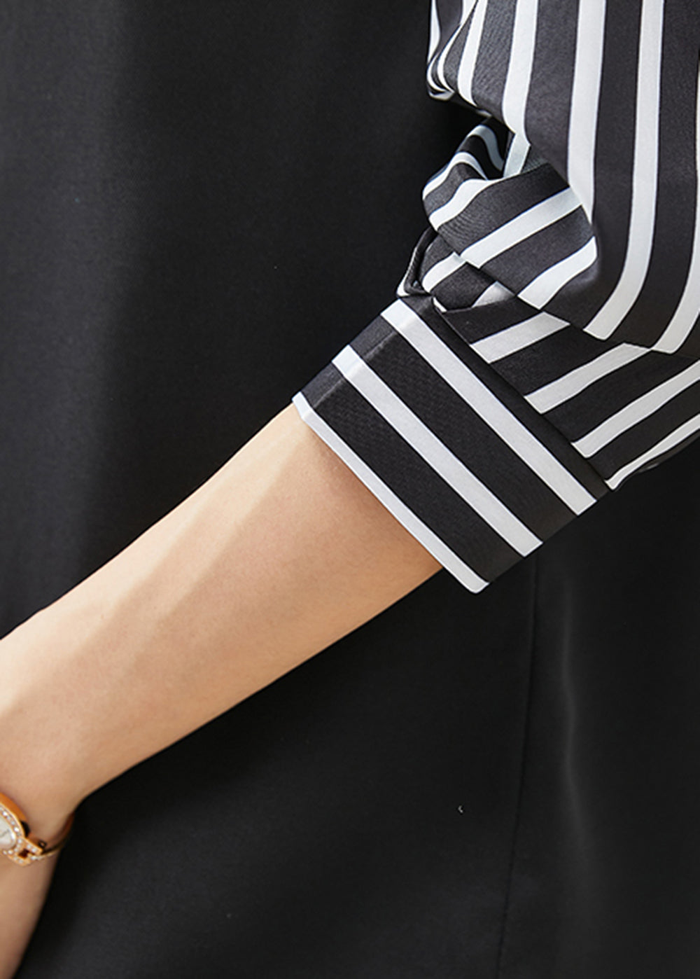 Beautifully Finished Shirt in a Timeless Design