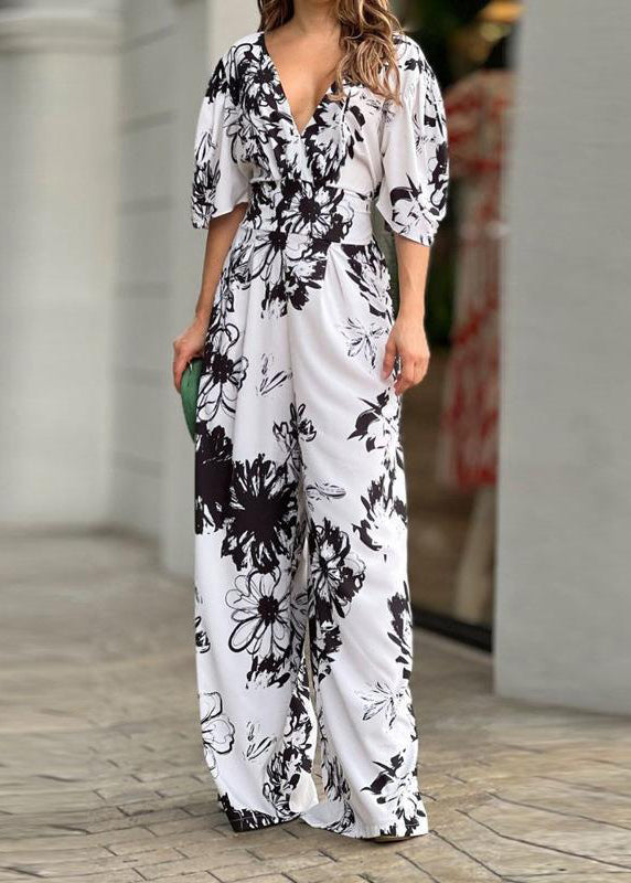Sophisticated Garment with a Clean Classic Look