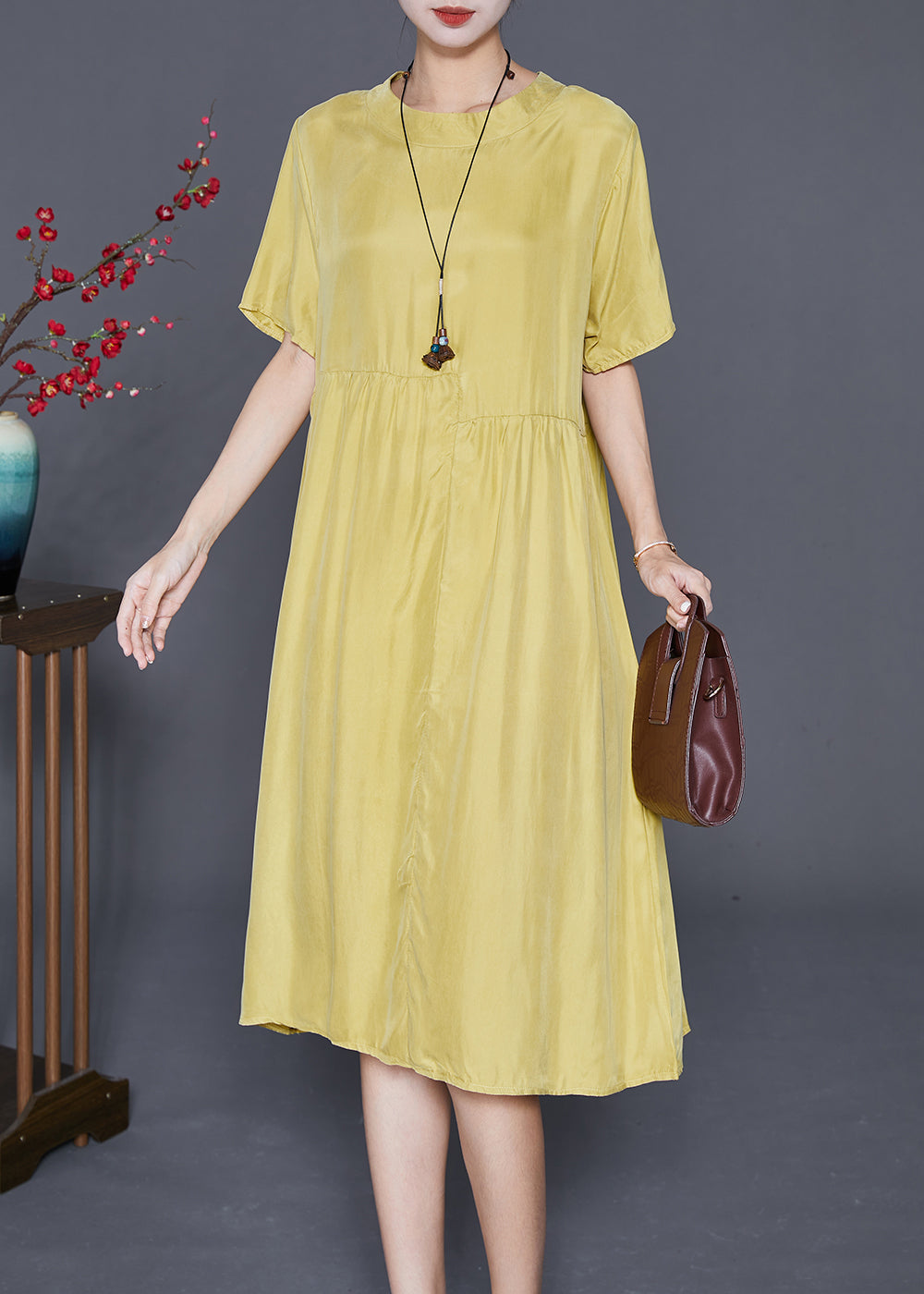 Sophisticated Dress with a Clean Classic Look