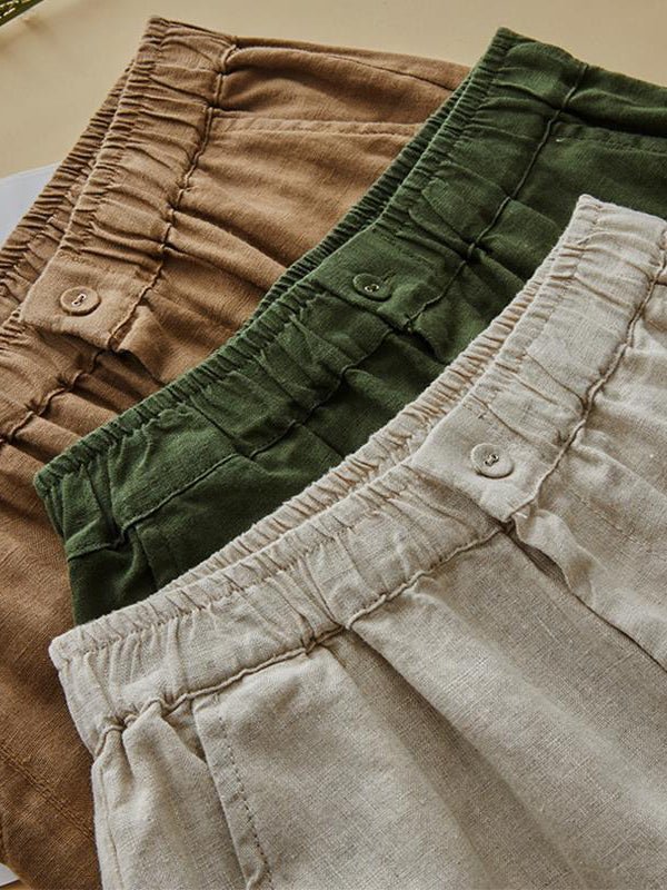 Classic Vintage Pants with a Flattering Fit