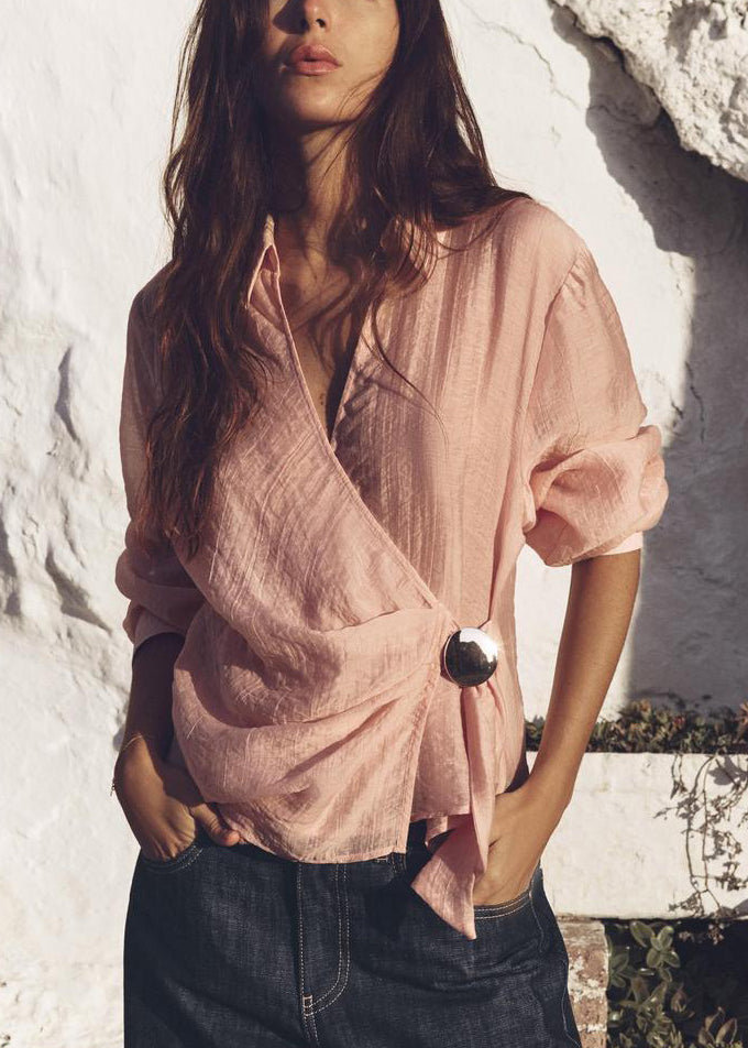 Sophisticated Shirt with a Clean Classic Look