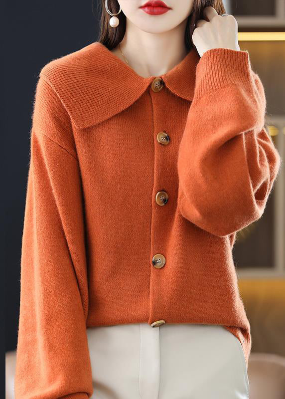 Beautifully Finished Cardigan in a Timeless Design