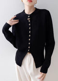 Effortlessly Elegant Cardigan with a Timeless Design