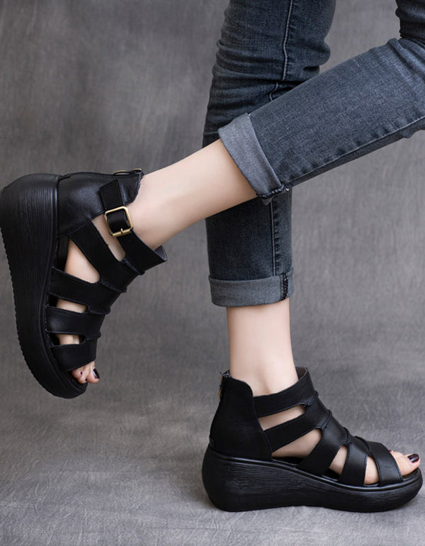 Chic Orthopedic Sandals with Unique Design