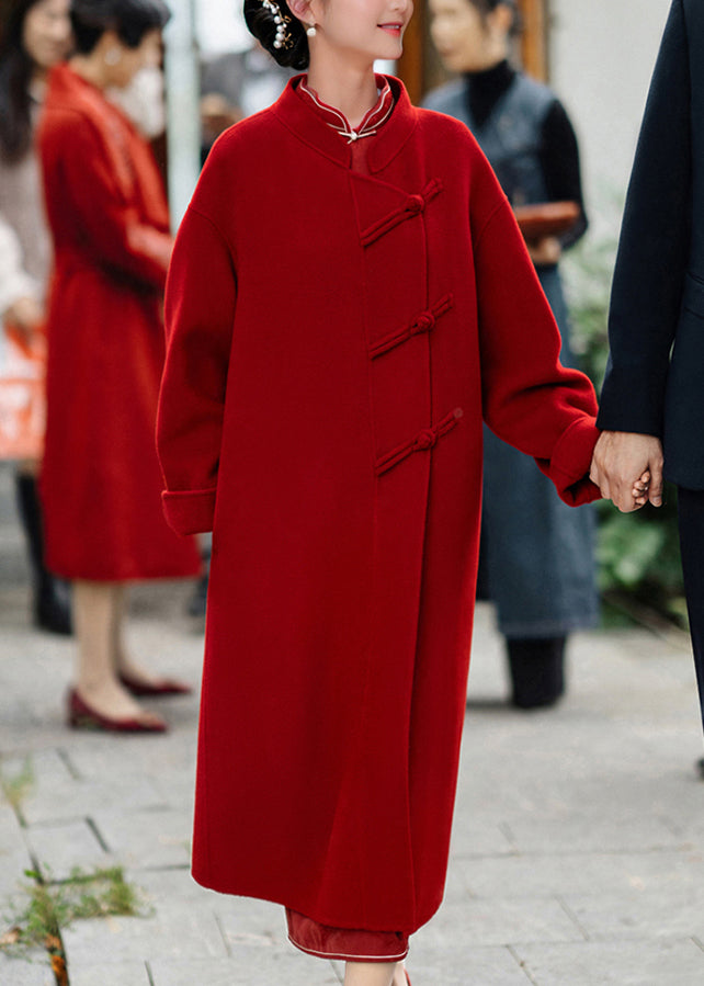 Classic Vintage & Enduringly Stylish Coat