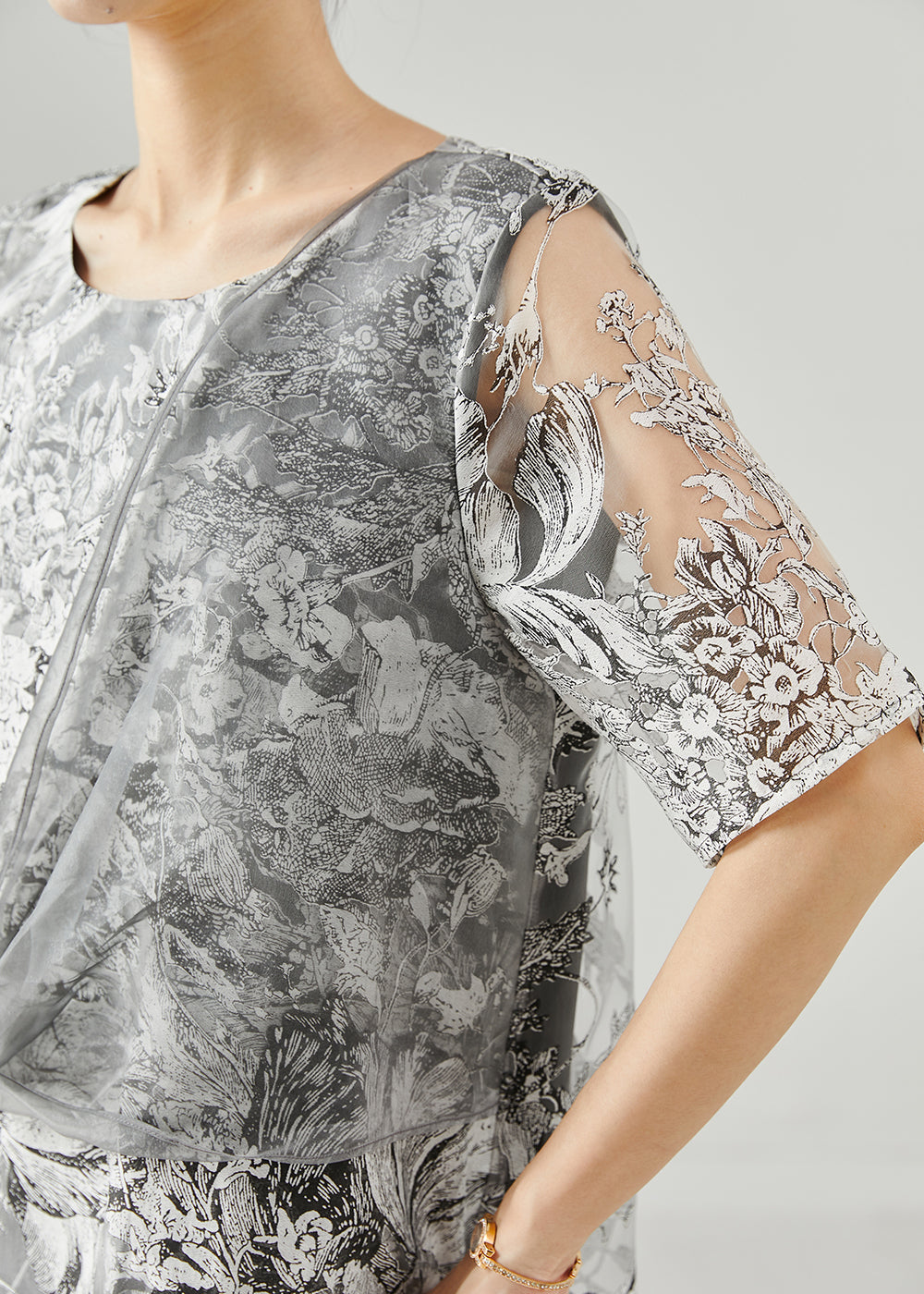 Polished Dress with an Effortless Classic Look