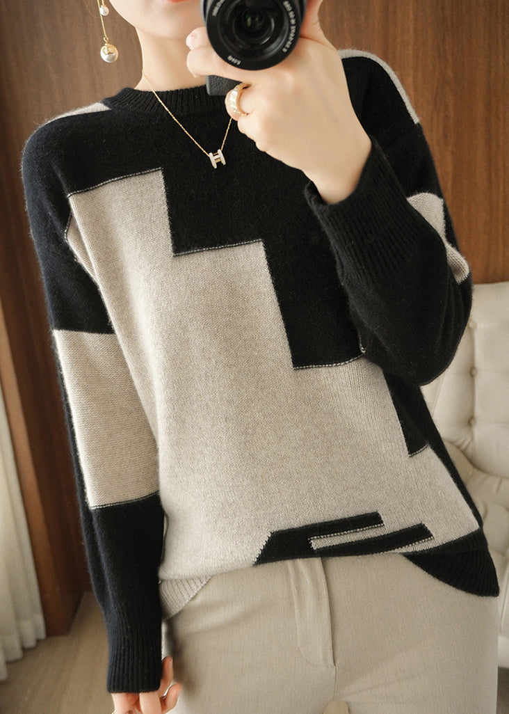 Beautifully Finished Top in a Timeless Design