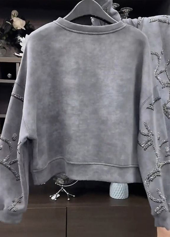 Classic Vintage Shirt with a Flattering Fit