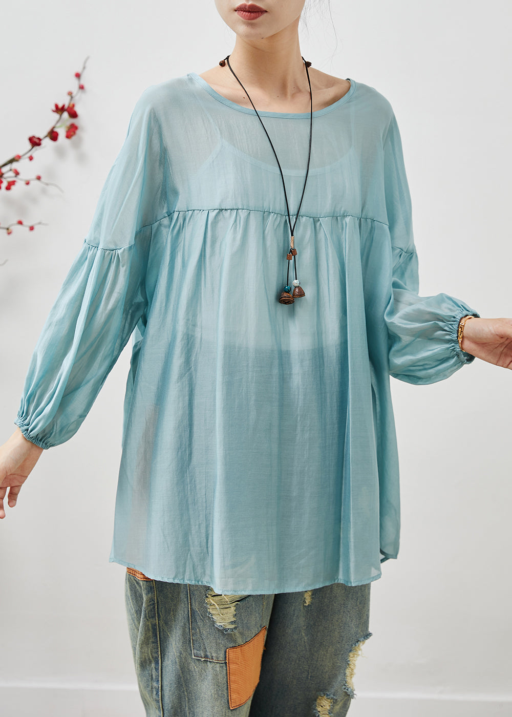 Polished Blouse with an Effortless Classic Look