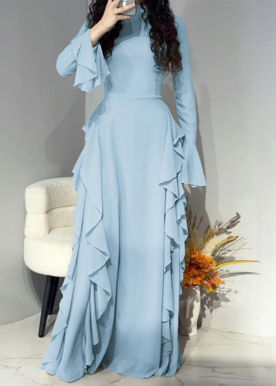 Sophisticated Dress with a Clean Classic Look