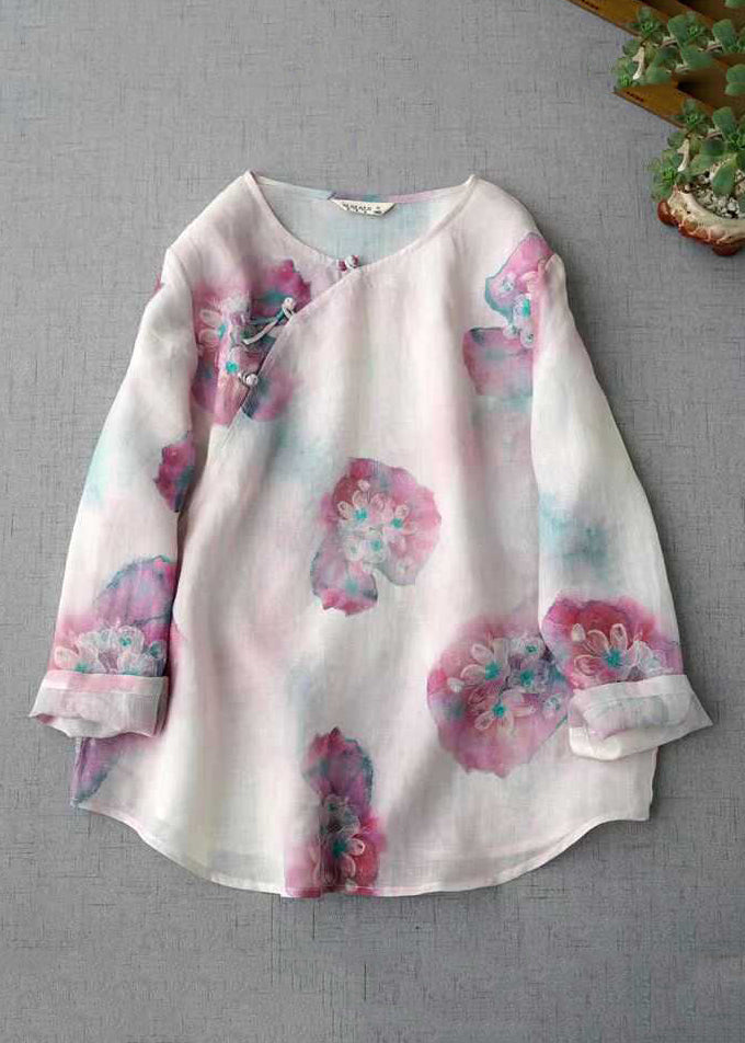 Gracefully Styled Blouse for Any Occasion