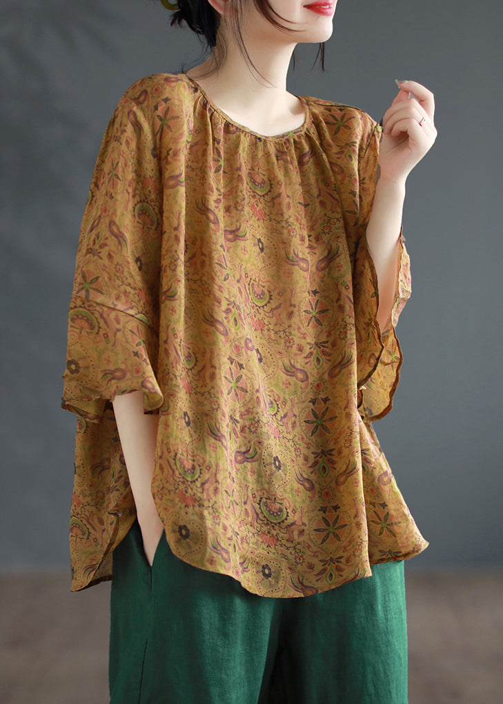 A Vintage Style Shirt with Delicate Timeless Details