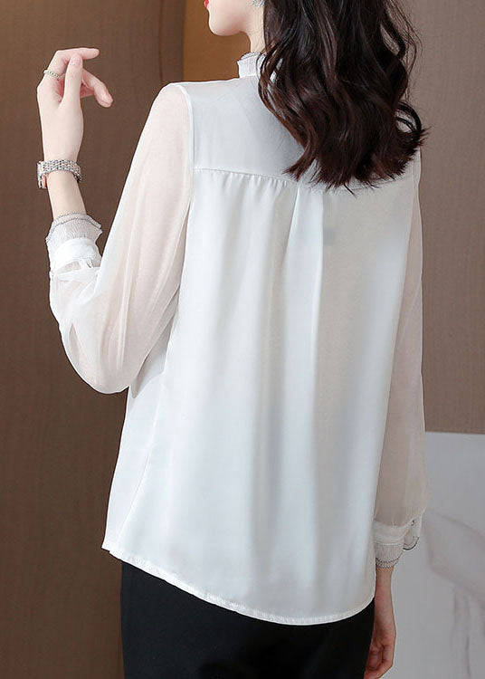 Classic Vintage Blouse with a Flattering Fit
