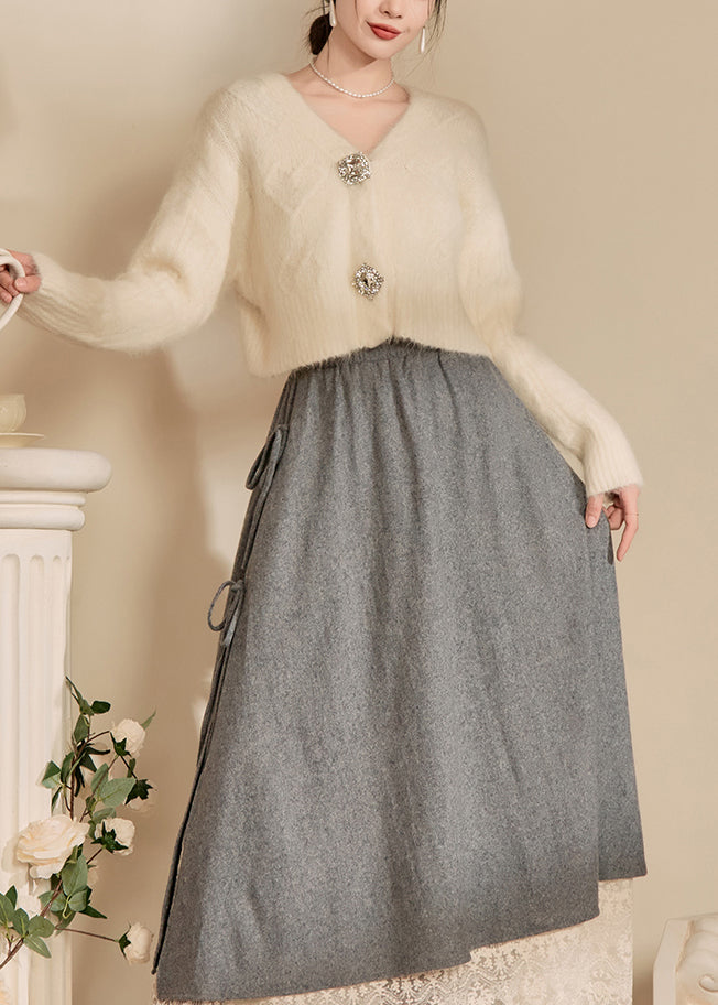 Effortlessly Elegant Cardigan with a Timeless Design