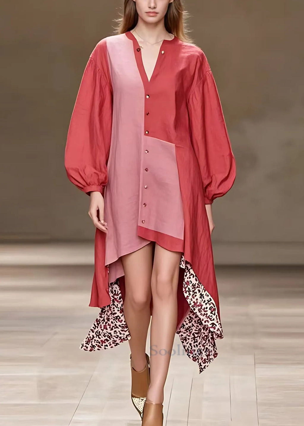 Gracefully Styled Dress for Any Occasion