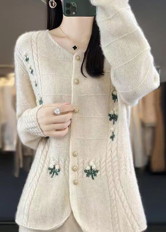 Beautifully Crafted Coat in a Classic Style