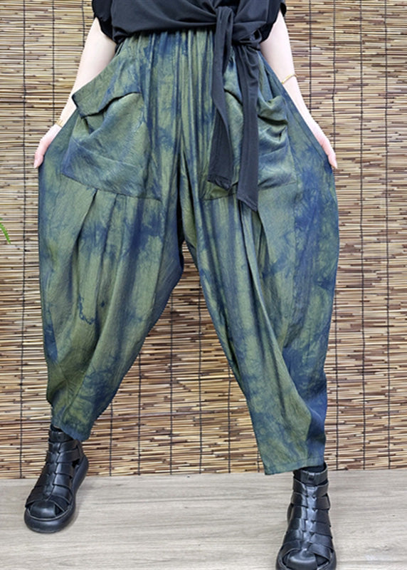 Effortlessly Elegant Pants with a Timeless Design
