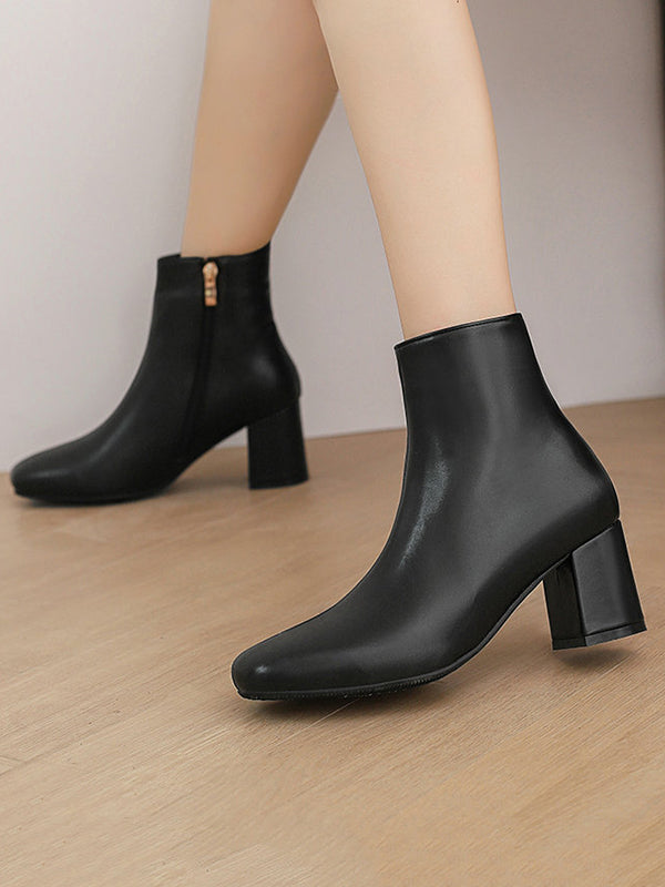 Graceful Orthopedic Boots for Modern Look
