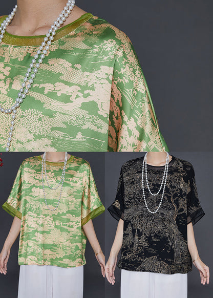 Polished Top with an Effortless Classic Look