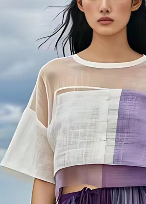Well Tailored Top with a Graceful Silhouette