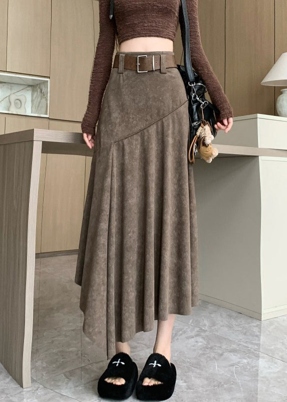 Sophisticated Garment with a Clean Classic Look