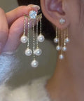 Stunning Gold Earring for Daily Wear