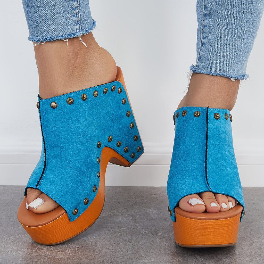 Chic Orthopedic Sandals with Unique Design