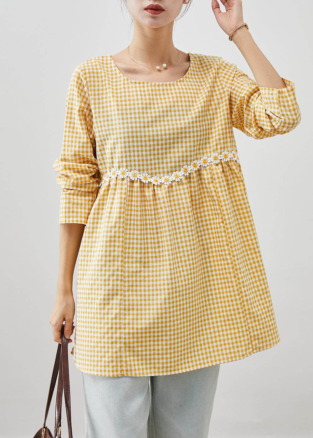 Gracefully Styled Blouse for Any Occasion
