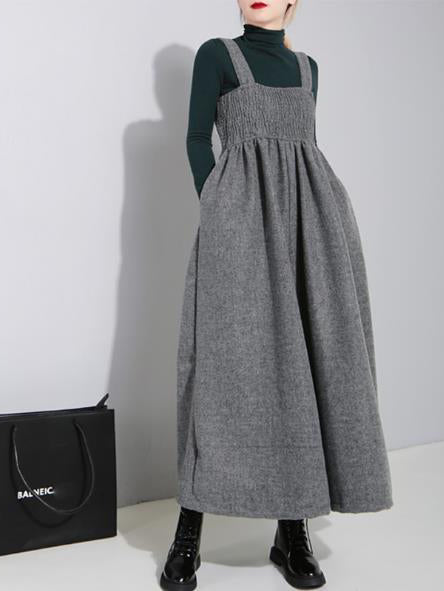 Sophisticated Garment with a Clean Classic Look