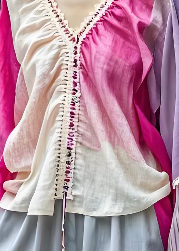 Effortlessly Elegant Top with a Timeless Design
