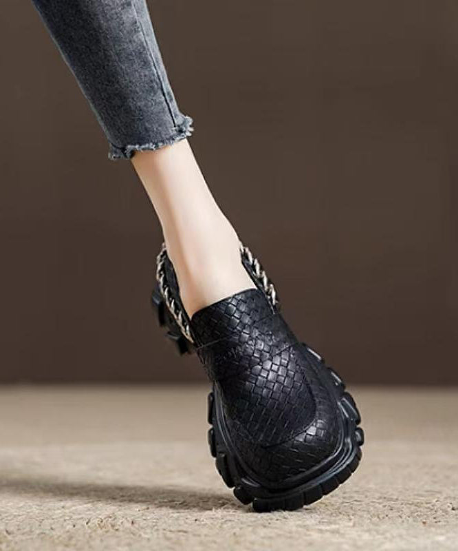 Chic Orthopedic Loafers with Unique Design