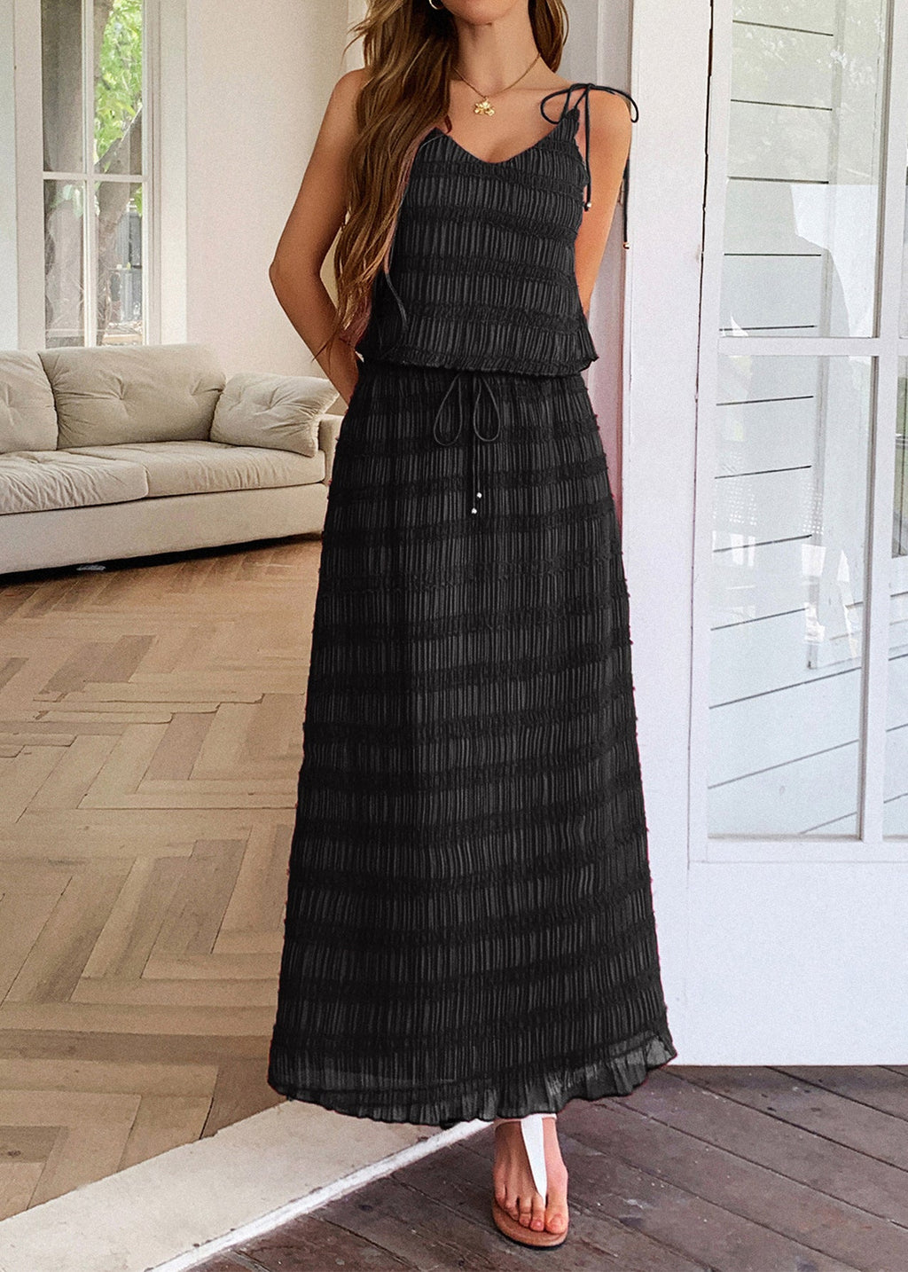Sophisticated Garment with a Clean Classic Look