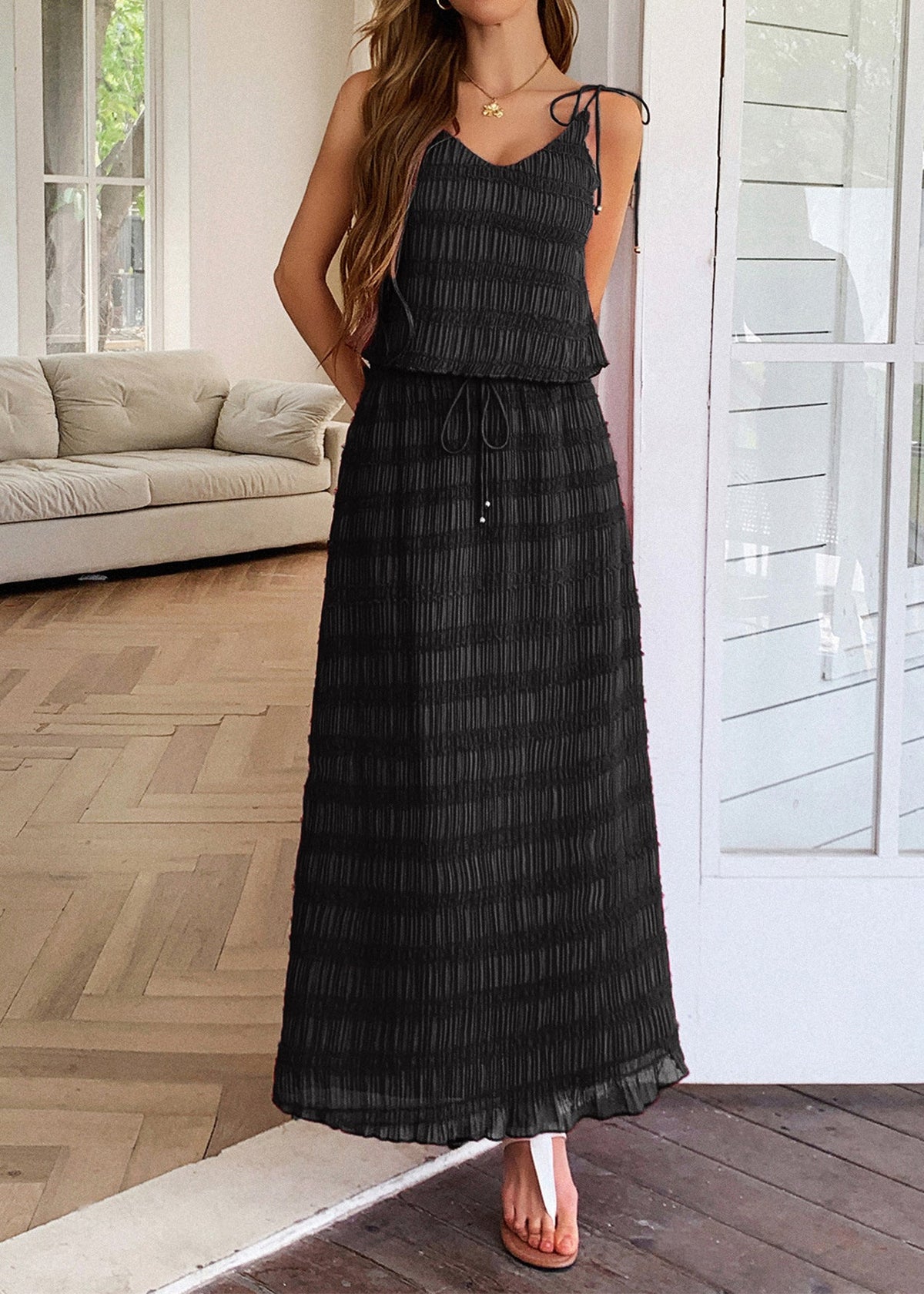 Sophisticated Garment with a Clean Classic Look