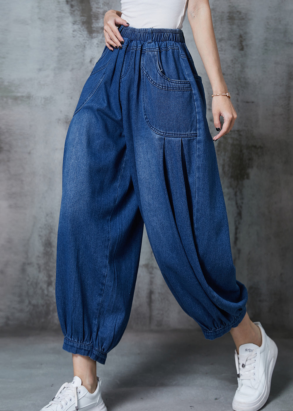 Sophisticated Pants with a Clean Classic Look