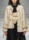Well Tailored Coat with a Graceful Silhouette