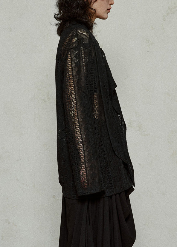 Effortlessly Elegant Jacket with a Timeless Design