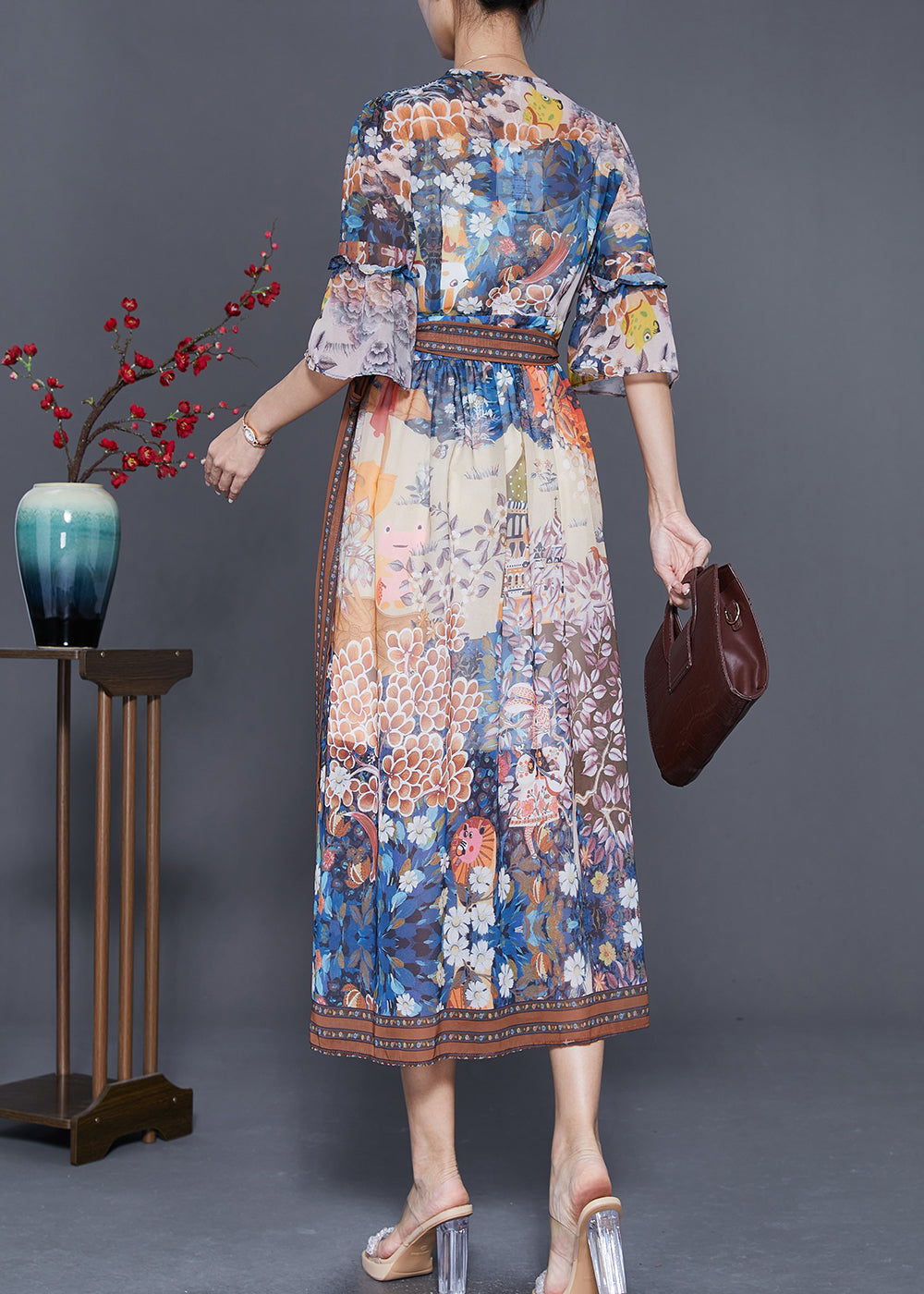 Classic Vintage & Enduringly Stylish Dress