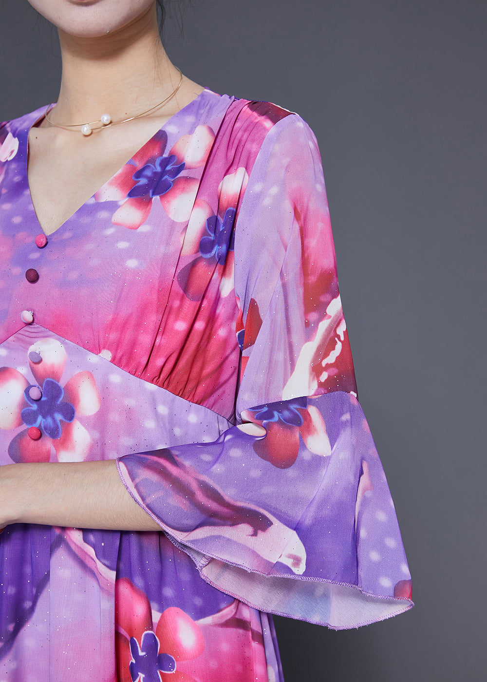 Beautifully Crafted Dress in a Classic Style