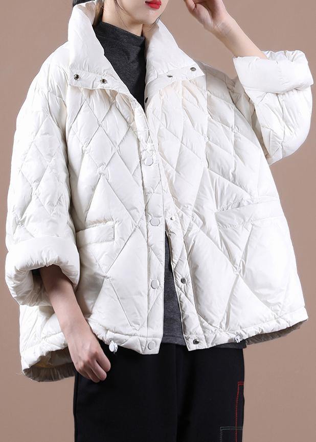 Effortlessly Elegant Jacket with a Timeless Design