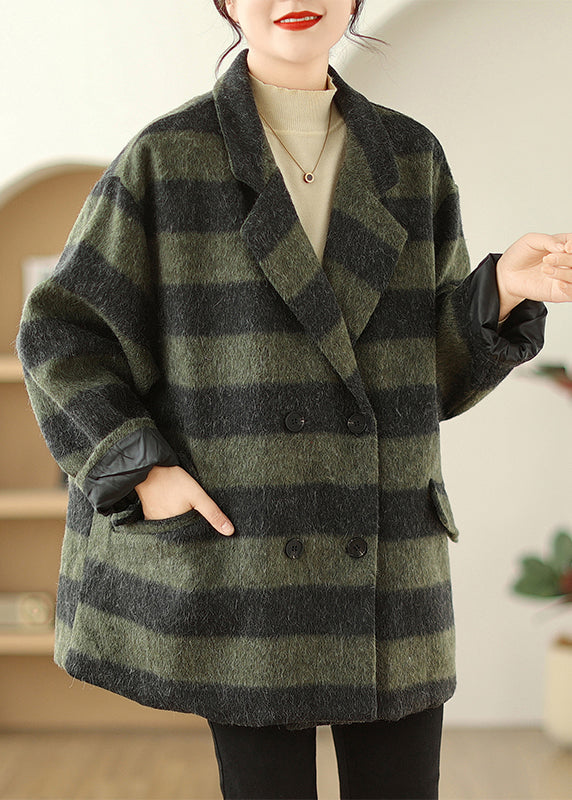 Sophisticated Coat with a Clean Classic Look