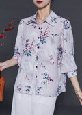 Effortlessly Elegant Top with a Timeless Design