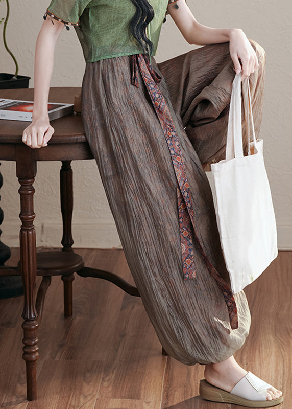 Elegantly Styled Pants for Everyday Wear